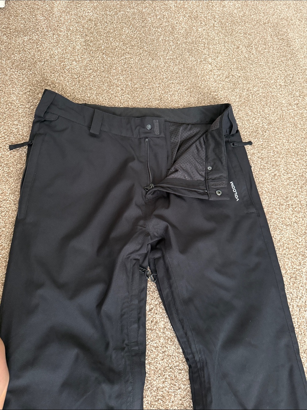 Volcom Black Men's Snow Pants - Picture 3 of 9